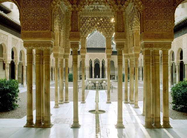 Pałac Lwów w Alhambra