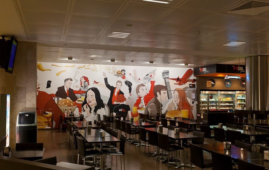 Kawiarnia na lotnisku Girona