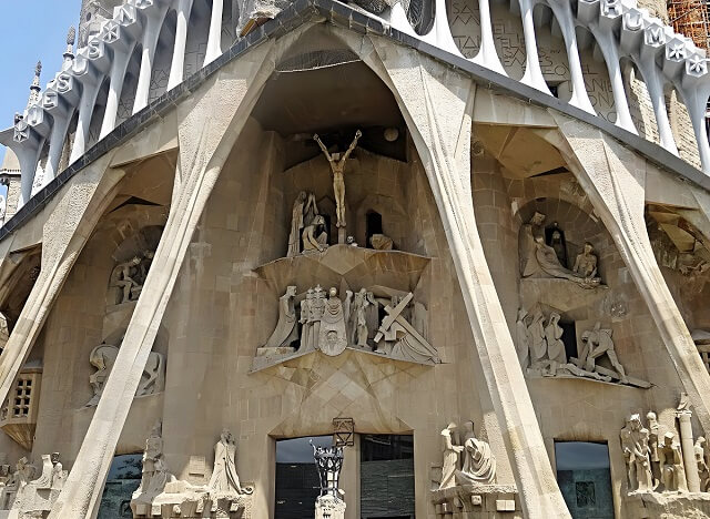 Fasada Męki, Sagrada Familia