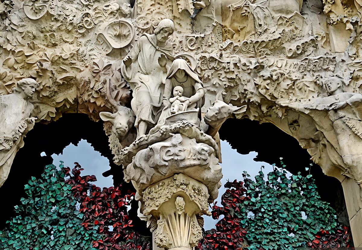 Fasada Narodzenia, Sagrada Familia