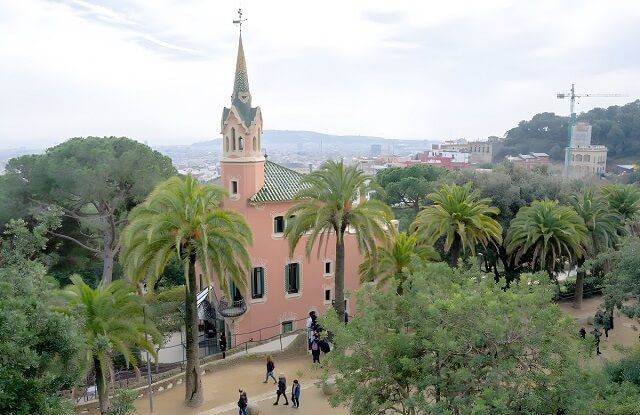 Muzeum Domu Gaudiego w Parku Güell